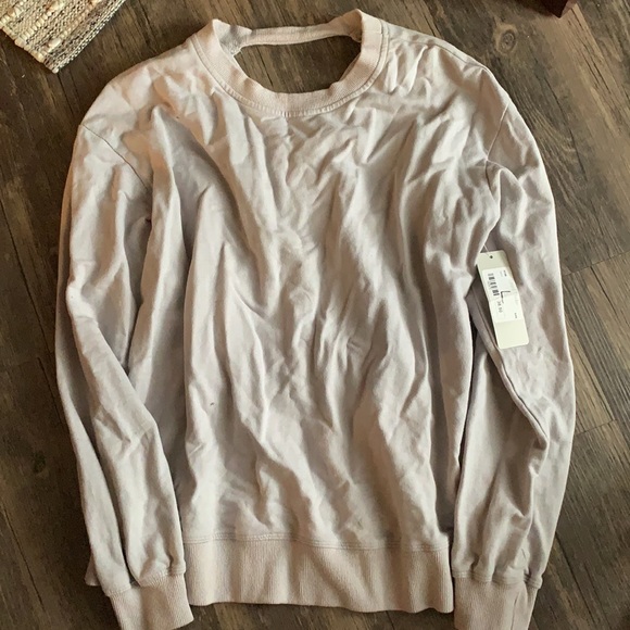 Lizard Thicker Sweater - Picture 2 of 2